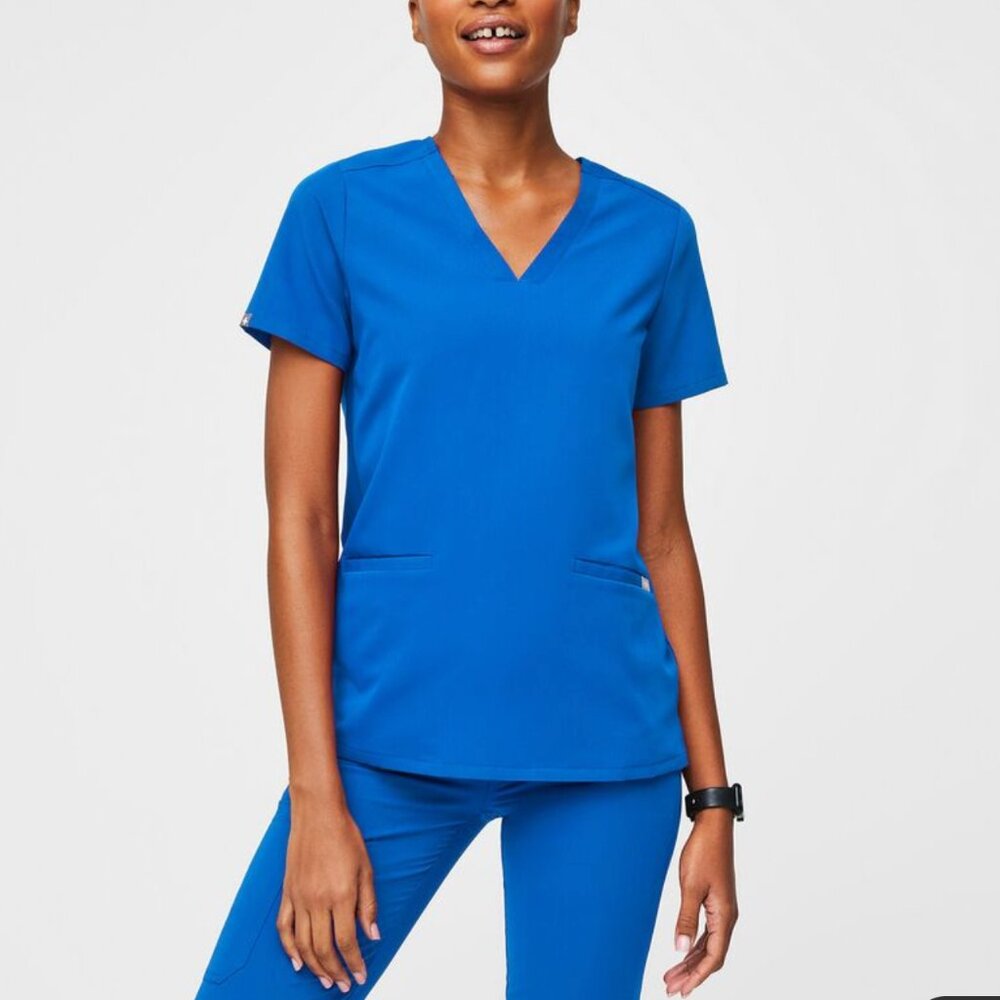 Figs Casma Three-Pocket Scrub Top- Size XS, Royal Blue